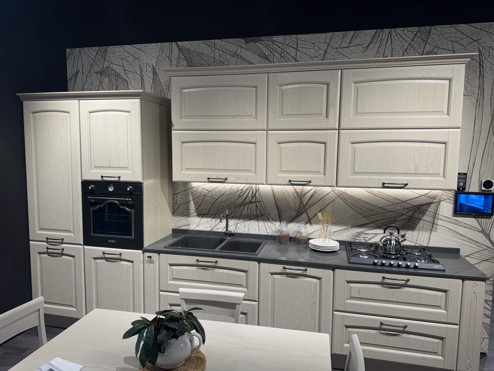 Cucina Veronica lineare prezzo outlet | Cucine Lube Outlet | Creo Kitchens | Pronta Consegna