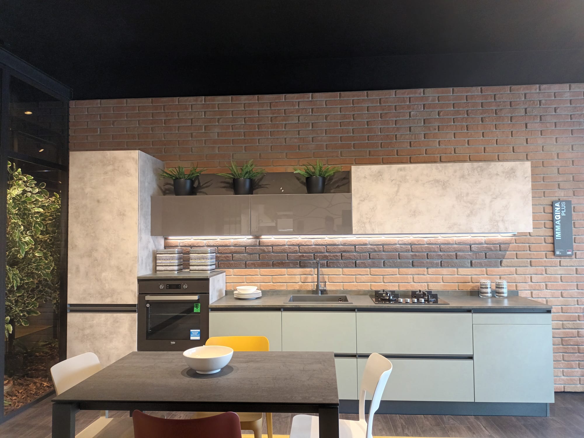 Cucina Lube Immagina Plus Head Verde + Nichel prezzo outlet | Cucine Lube Outlet | Creo Kitchens | Pronta Consegna
