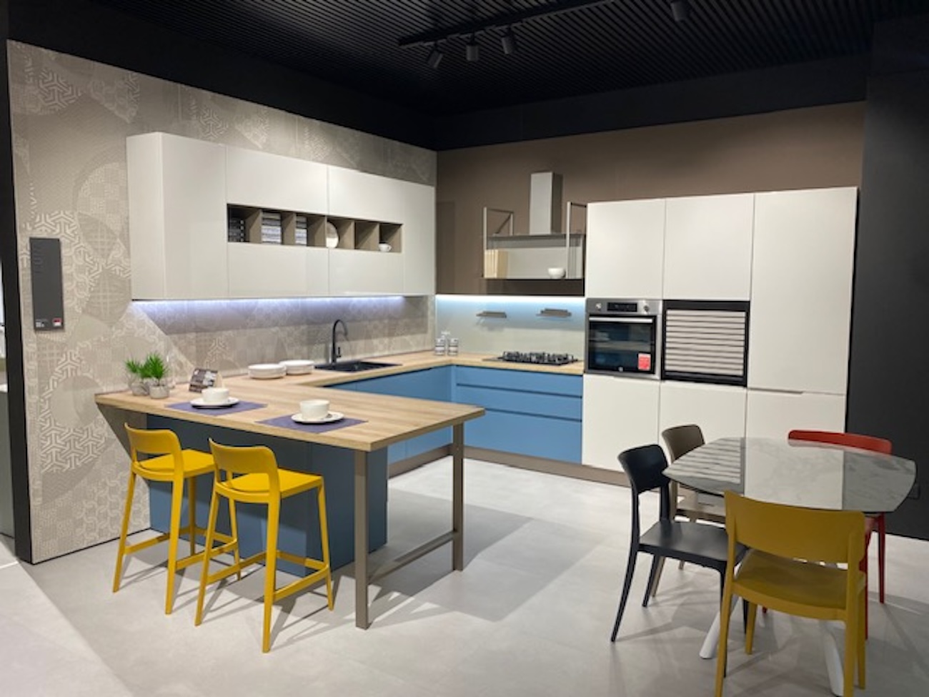 Cucina Luna prezzo outlet | Cucine Lube Outlet | Creo Kitchens | Pronta Consegna
