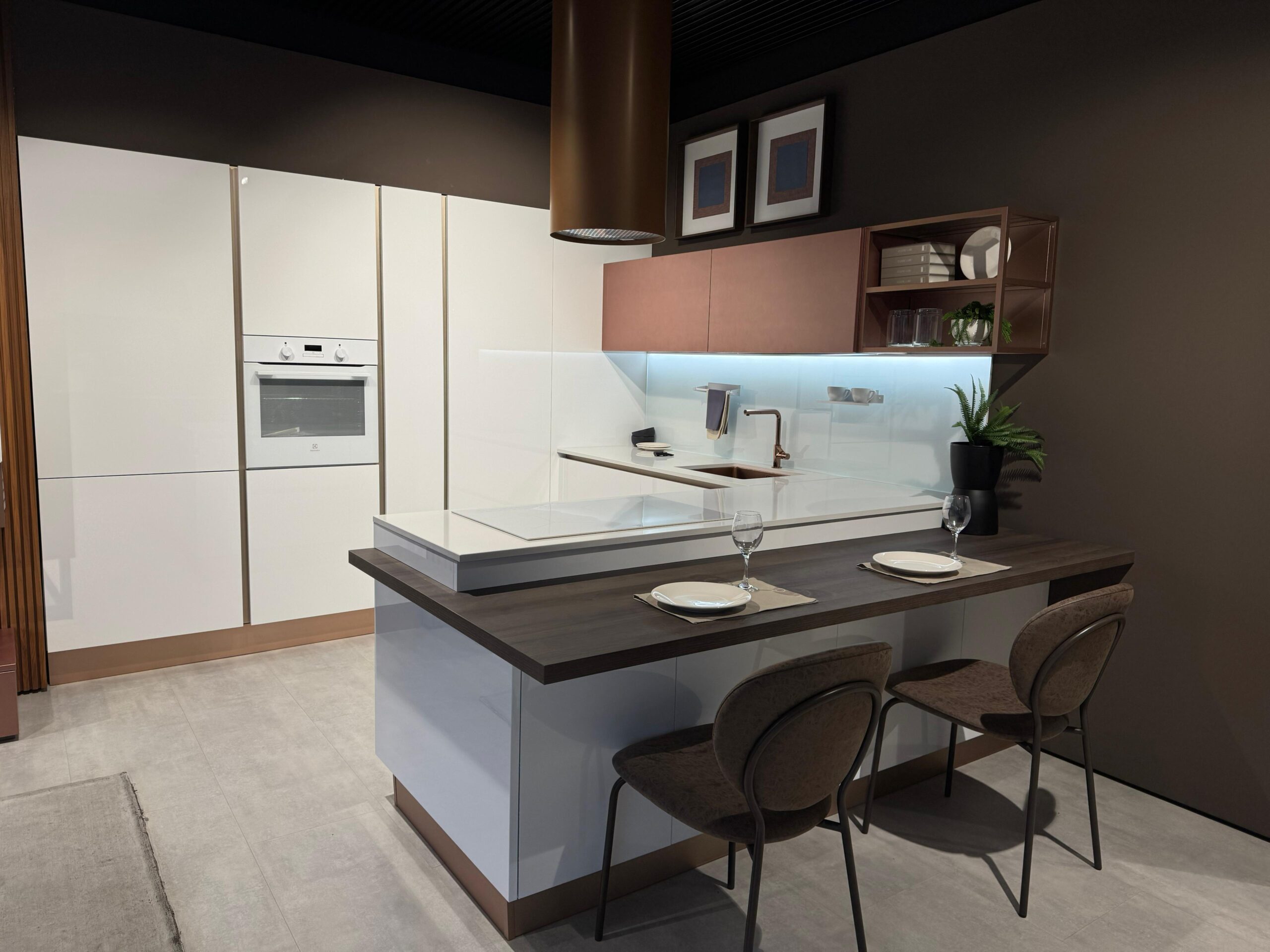 Cucina Immagina Penisola prezzo outlet | Cucine Lube Outlet | Creo Kitchens | Pronta Consegna